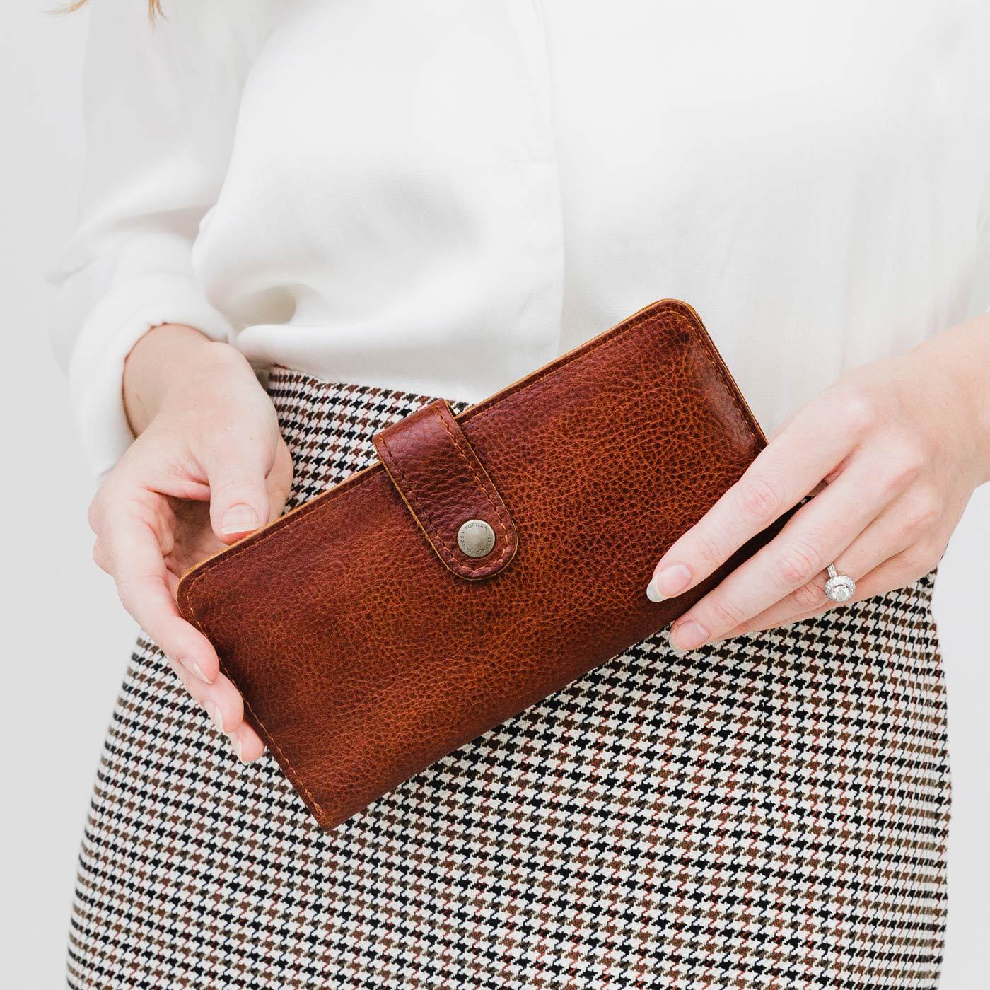 Women's Bifold Wallet - Image 141